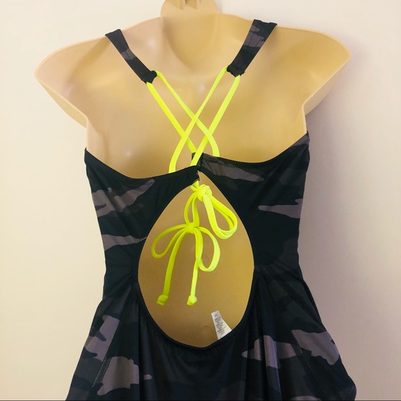 New Size 40 Athleta Freestyle Camo One Piece Bathing Suit 14 - Picture 4 of 11